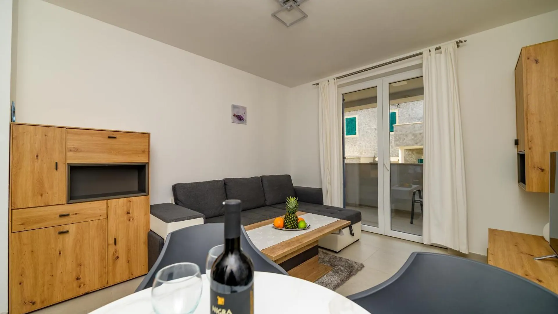 Gt Apartments Nerezine