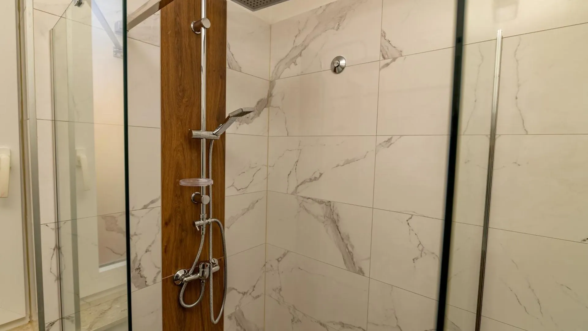 Gt Apartments Nerezine