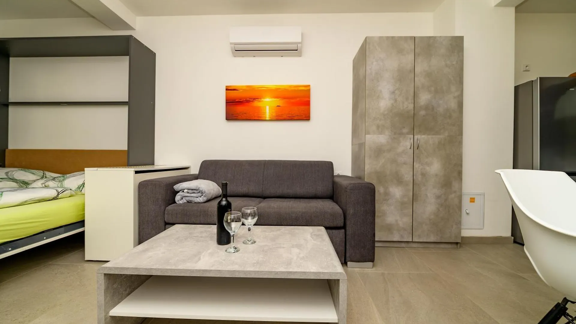 Gt Apartments Nerezine 0*,  Croatia