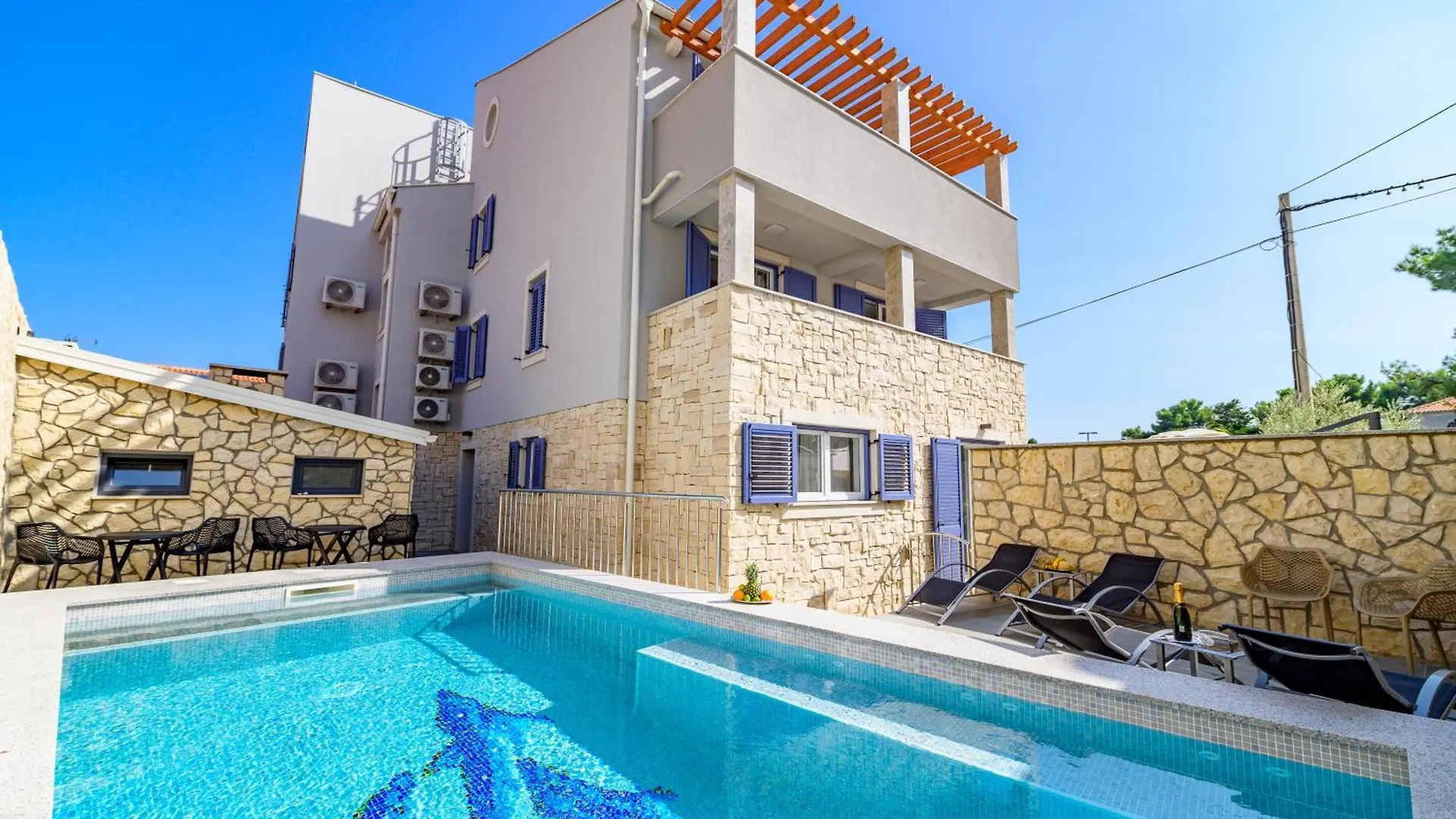 Gt Apartments Nerezine
