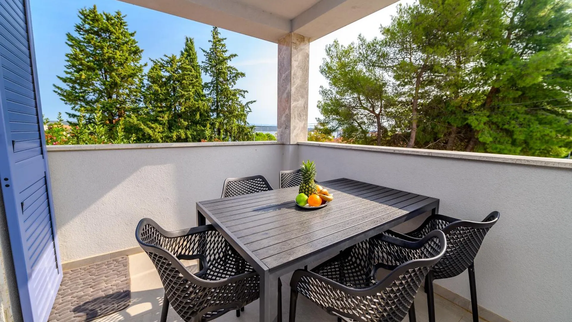 Gt Apartments Nerezine