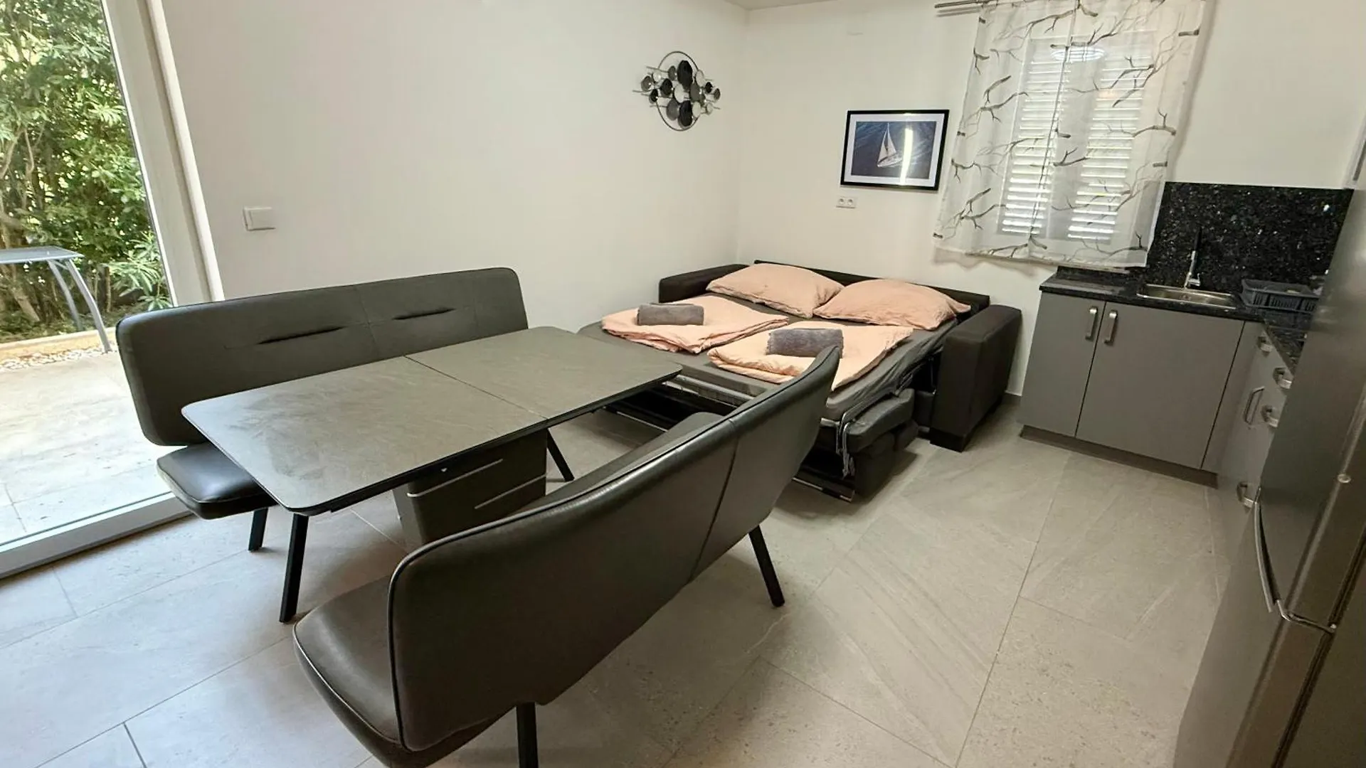 Gt Apartments Nerezine Croatia