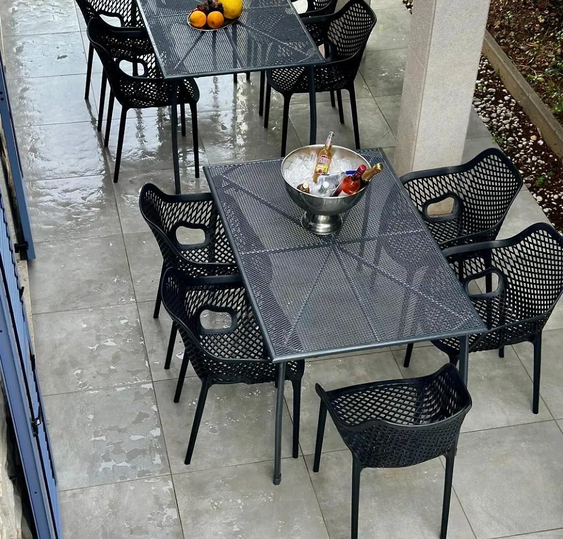Gt Apartments Nerezine