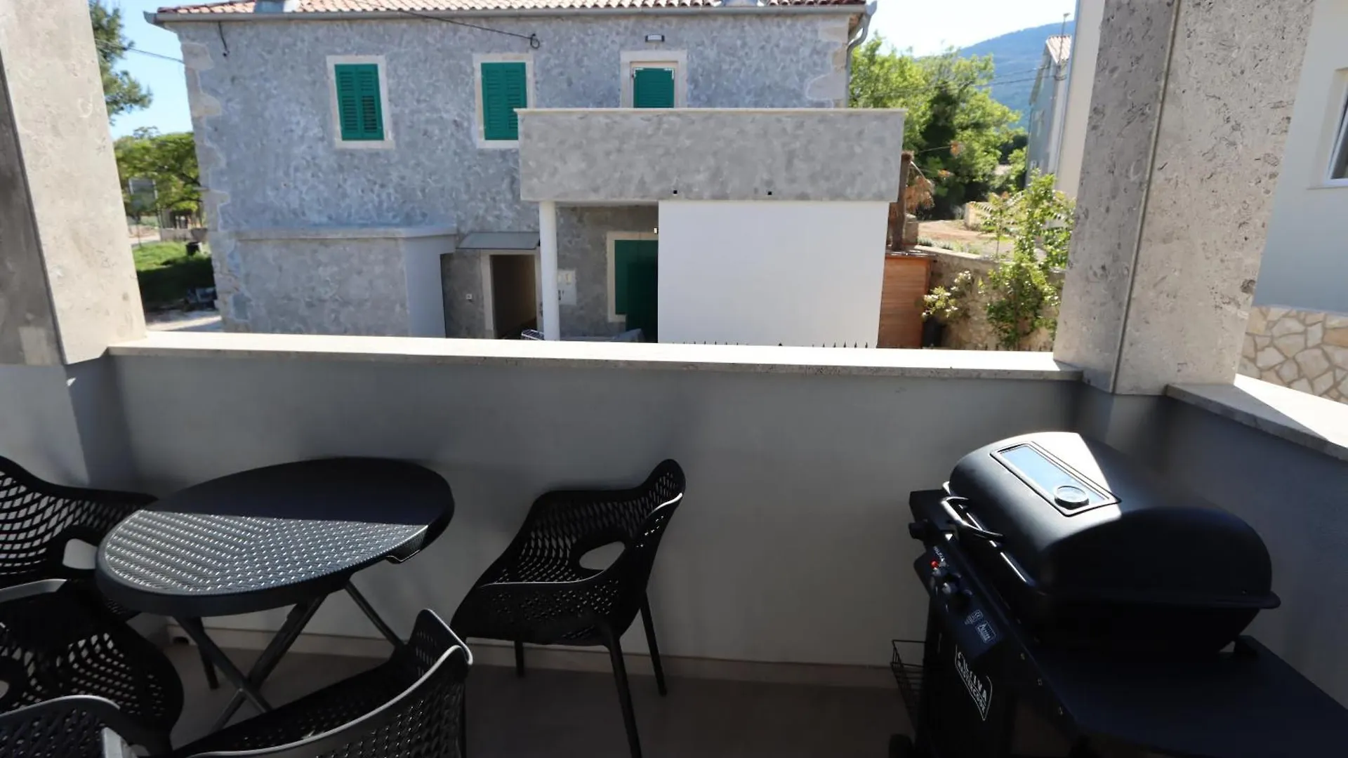 Gt Apartments Нерезине